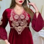 قفطاناً عصرياً