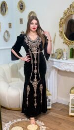 ⁦القفطان الأزرق الملكي (قطيفة) 👑💙⁩ - الصورة ⁦5⁩